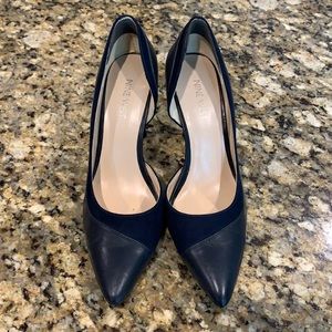 Nine West navy pumps